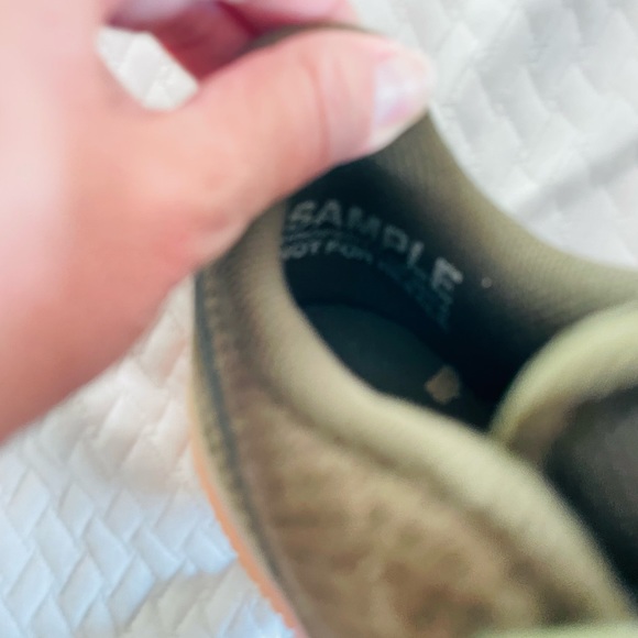 Air Force One army green women’s size 7 sample - Picture 5 of 10